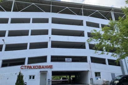 Машиноместо Бехтерева улица, 14