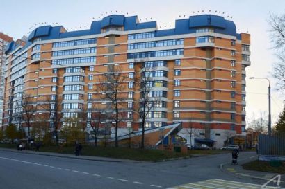 Машиноместо Удальцова улица, 15