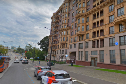 Машиноместо Наставнический переулок, 3