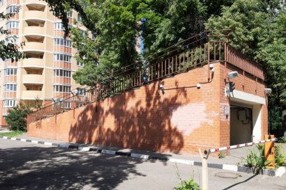 Машиноместо Большая Серпуховская улица, 14В