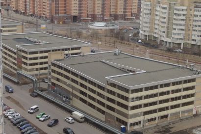 Продаю машиноместо 18кв.м. на втором этаже в пяти уровневом отдельно стоящем паркинге по адресу Новокуркинское шоссе дом 20.
